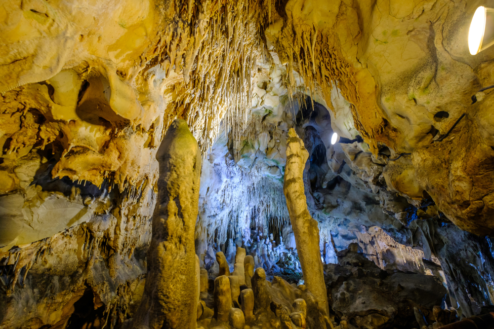 Grotte von Thouzon